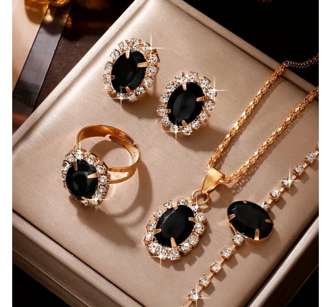 Простий та Елегантний Жіночий Набір Прикрас
