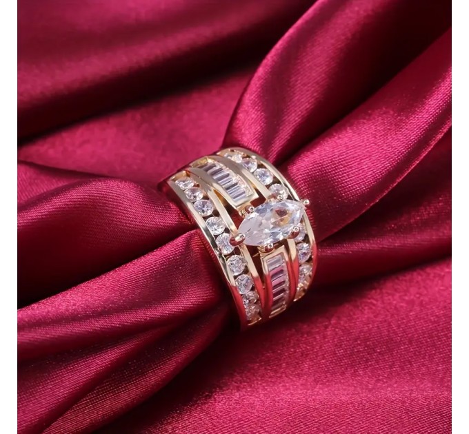 Золотистий перстень