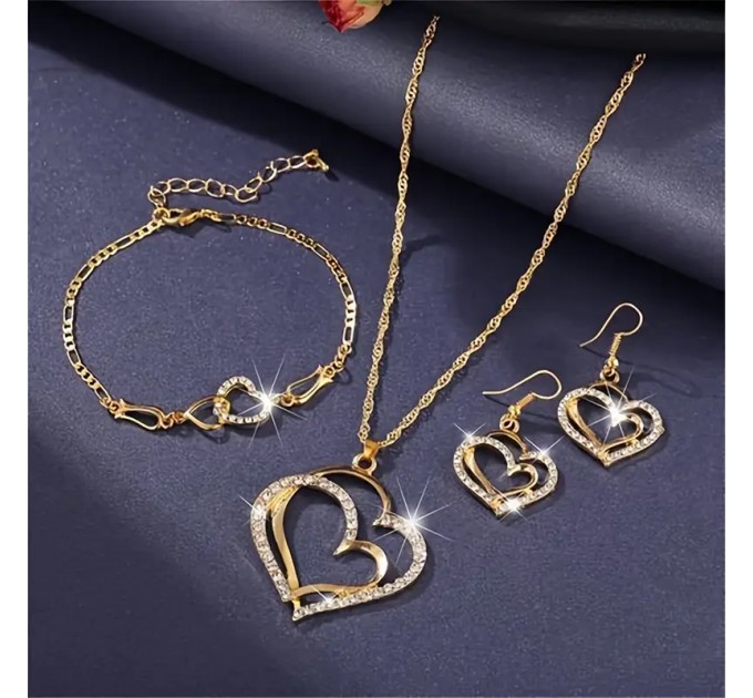 набір прикрас у формі серця