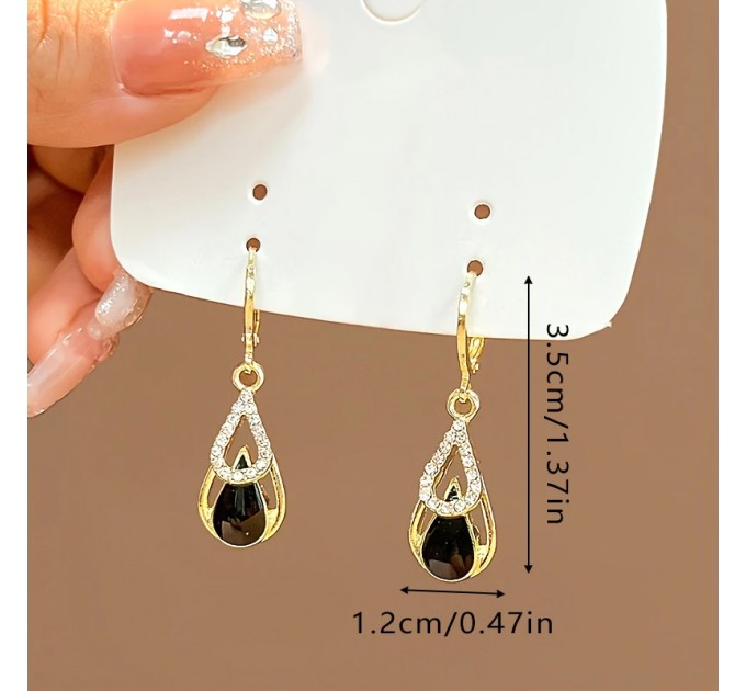 Сережки у вигляді крапель води