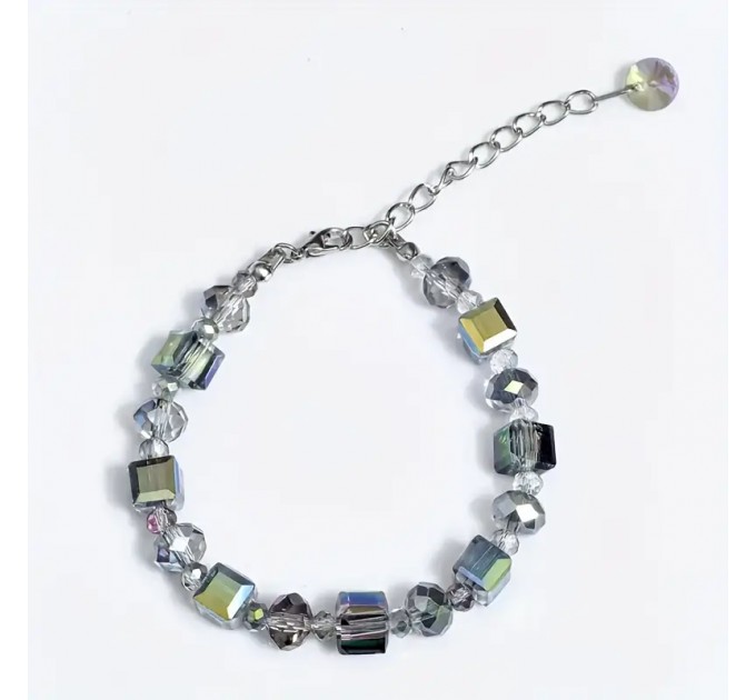 Елегантний регульований браслет з кришталевими намистинами