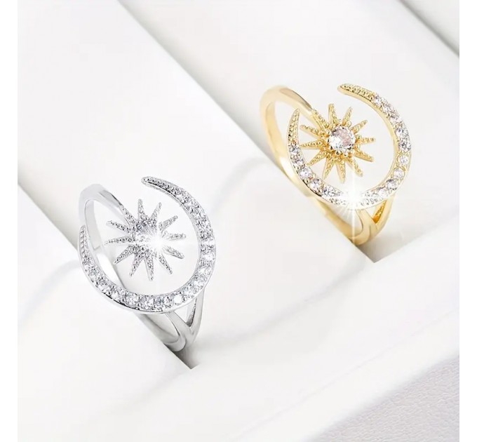 Елегантне кільце з дизайном Місяця та Сонця