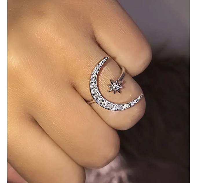 Модне кільце для вказівного пальця