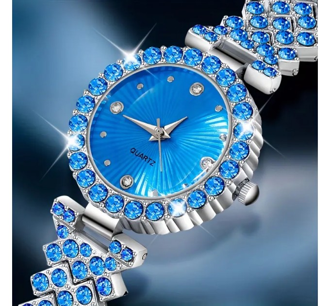 Елегантний комплект жіночих годинників із стразами