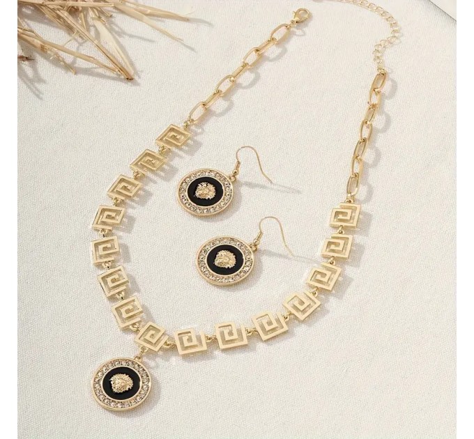 Набір намиста з кулоном та сережками