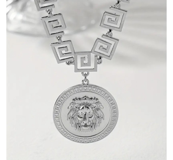 Подарункове кольє з підвіскою