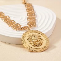 Подарункове кольє з підвіскою