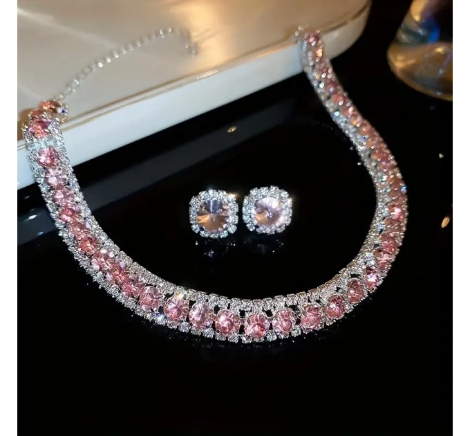 Набір елегантних прикрас