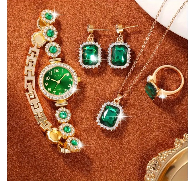 Чудовий набір прикрас для прекрасних дам