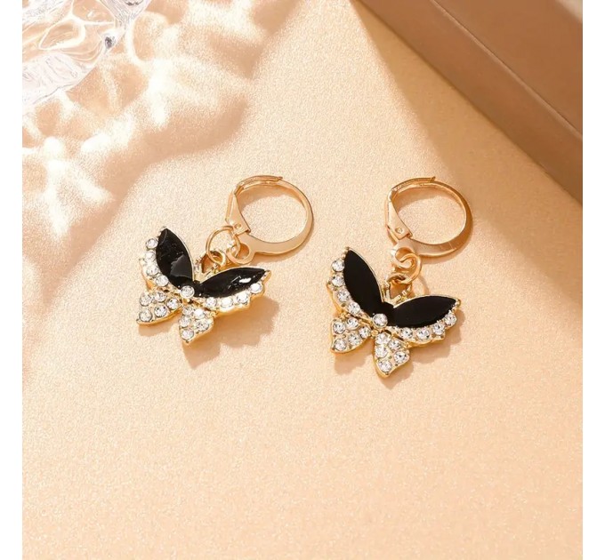 Елегантний жіночий ювелірний набір