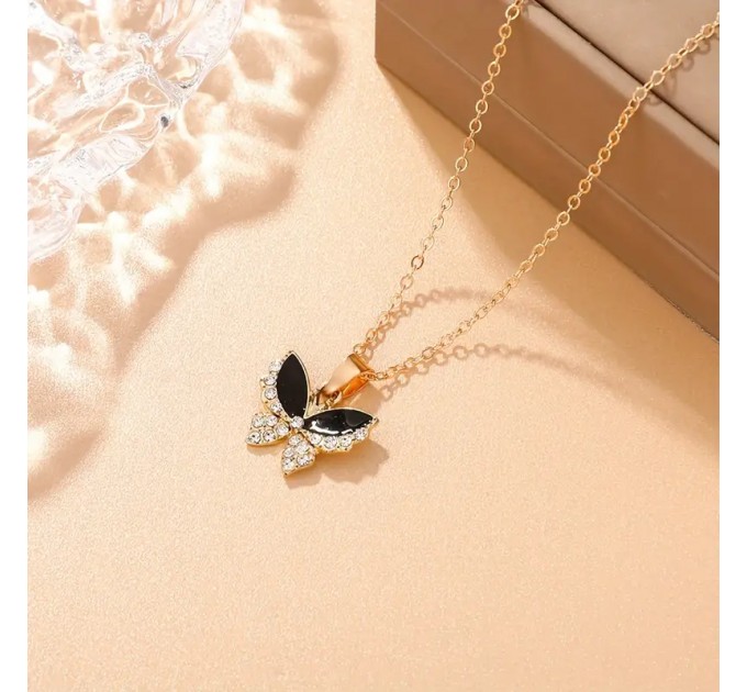 Елегантний жіночий ювелірний набір