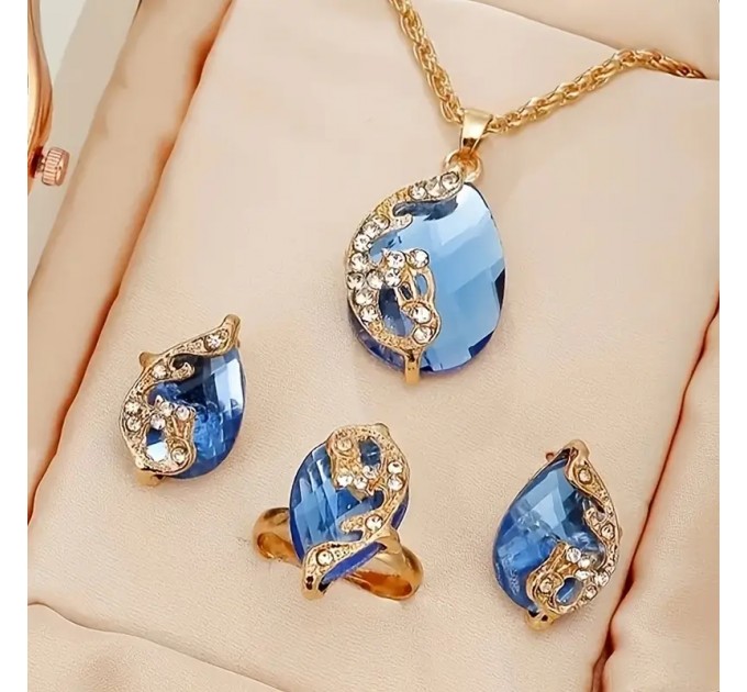 Набір прикрас у вінтажному стилі