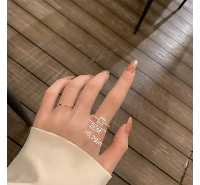 Розкішне Кільце з Цирконієм