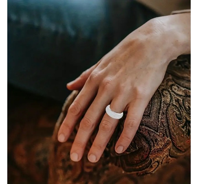 Кільце для чоловіка та жінки