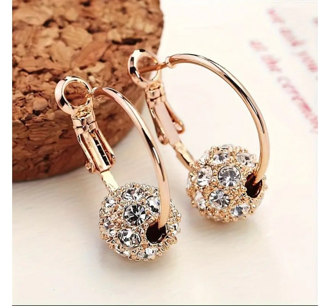 Сережки з Кришталевою Кулею у Вінтажному Стилі