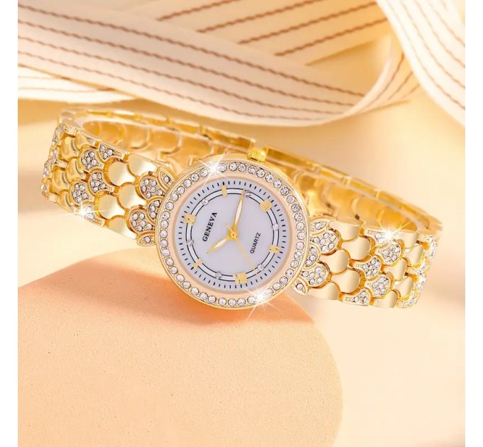 Кварцовий Годинник та Набір Ювелірних Виробів