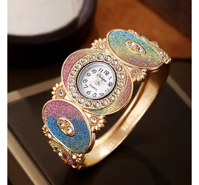 Елегантний жіночий кварцовий наручний годинник