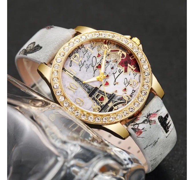 Жіночий модний годинник