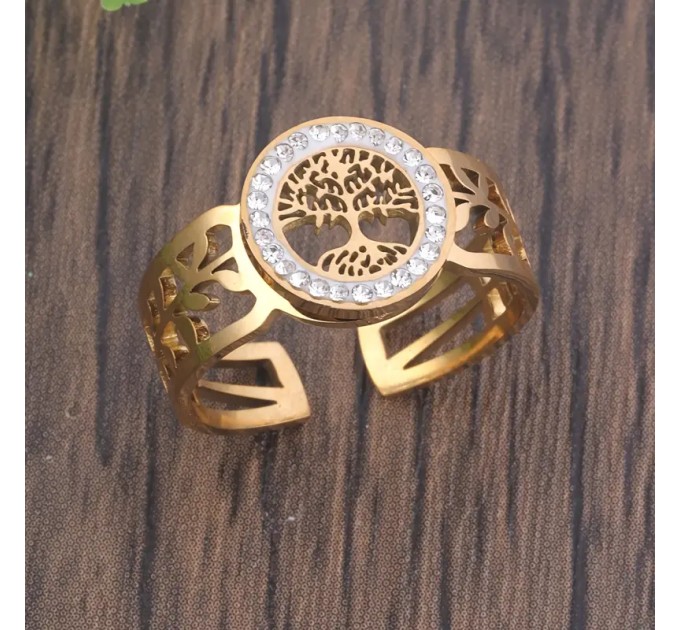 Cтильний та елегантний перстень