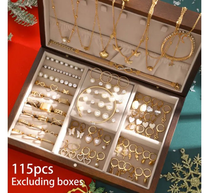 Набір модної біжутерії для жінок