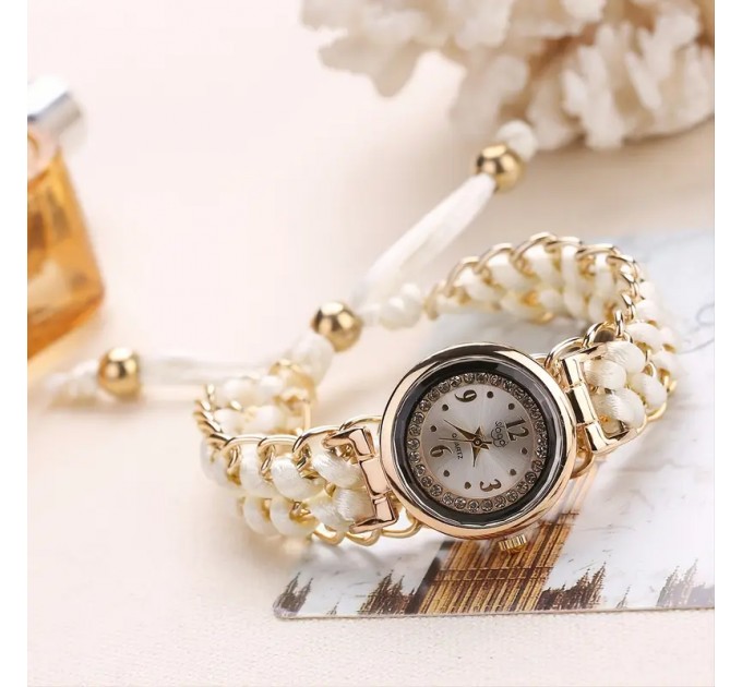 Жіночий модний кварцовий годинник з плетеним ремінцем