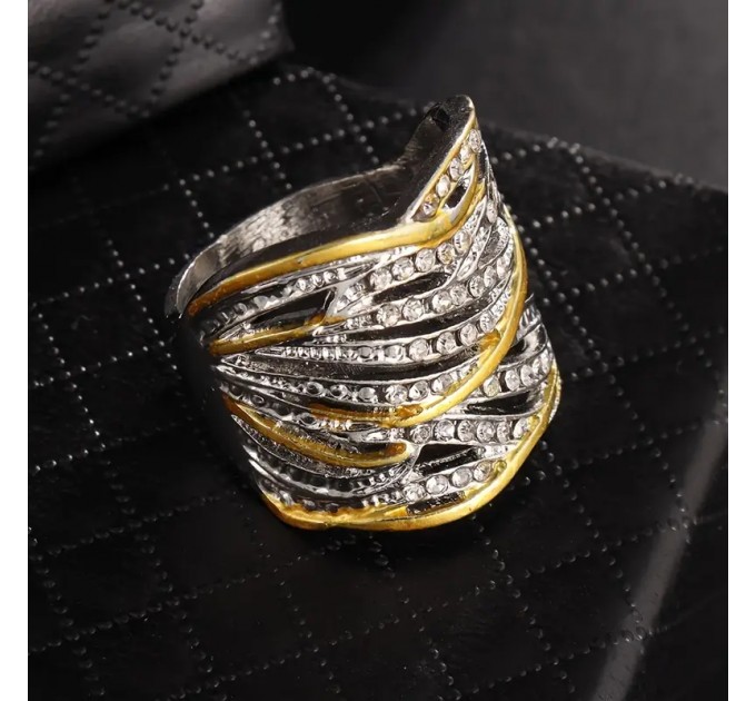 Елегантне широке кільце для жінок