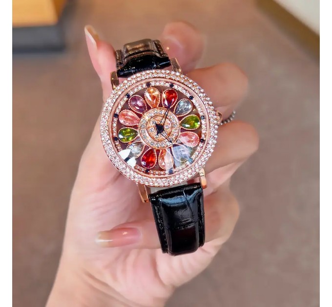 Модний кварцовий наручний годинник для жінок