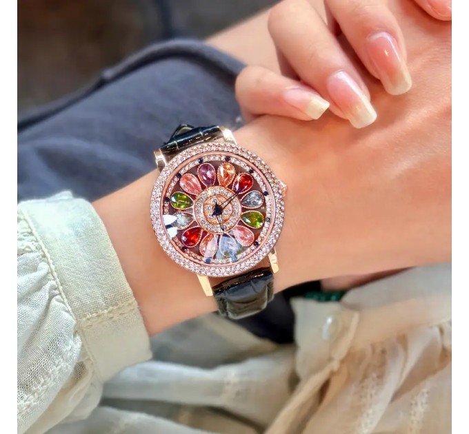 Модний кварцовий наручний годинник для жінок